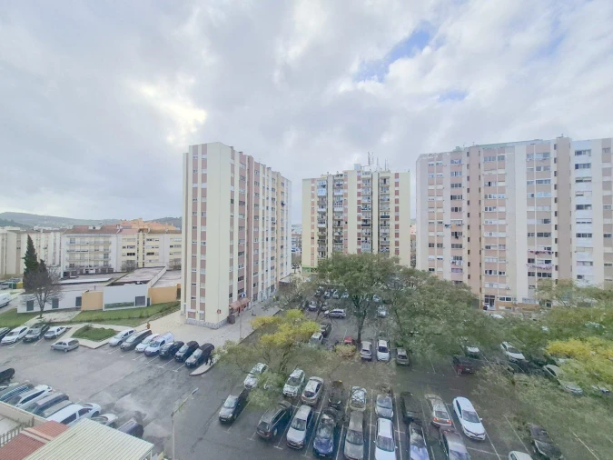 Apartamento T3 para Venda em Carregado e Cadafais Foto 18
