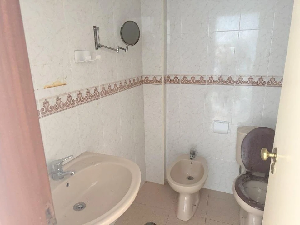 Apartamento T2 para Venda em Arruda dos Vinhos Foto 14