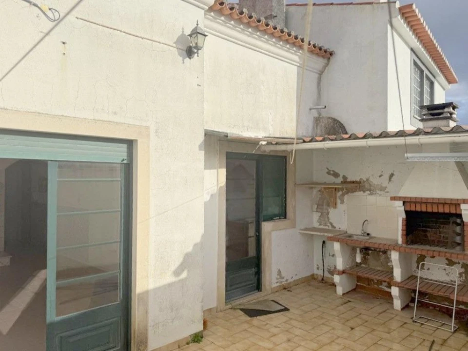 Apartamento T2 para Venda em Arruda dos Vinhos Foto 23