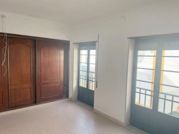 Apartamento T2 para Venda em Arruda dos Vinhos
