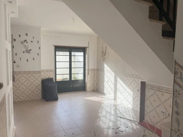 Apartamento T2 para Venda em Arruda dos Vinhos