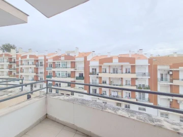 Apartamento T2 para Venda em Laranjeiro e Feijó