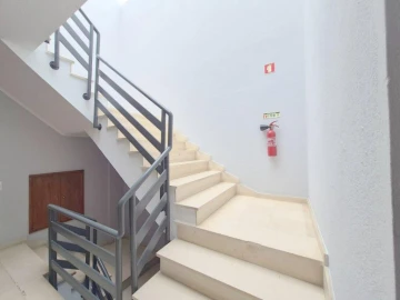 Apartamento T2 para Venda em Laranjeiro e Feijó