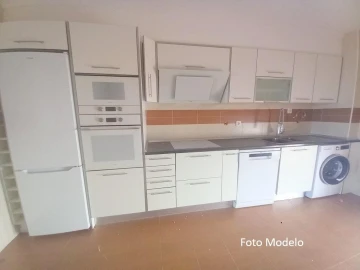 Apartamento T2 para Venda em Laranjeiro e Feijó