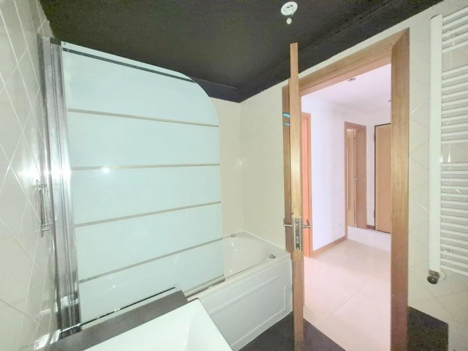 Apartamento T2 para Venda em Laranjeiro e Feijó Foto 18