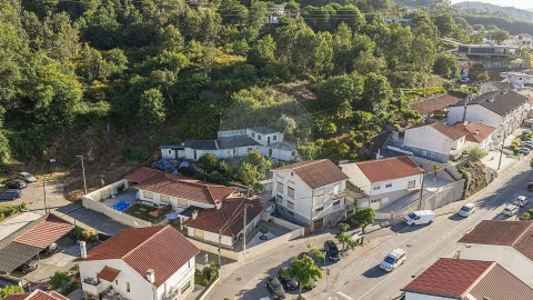 Moradia T6 para Venda em Azurem