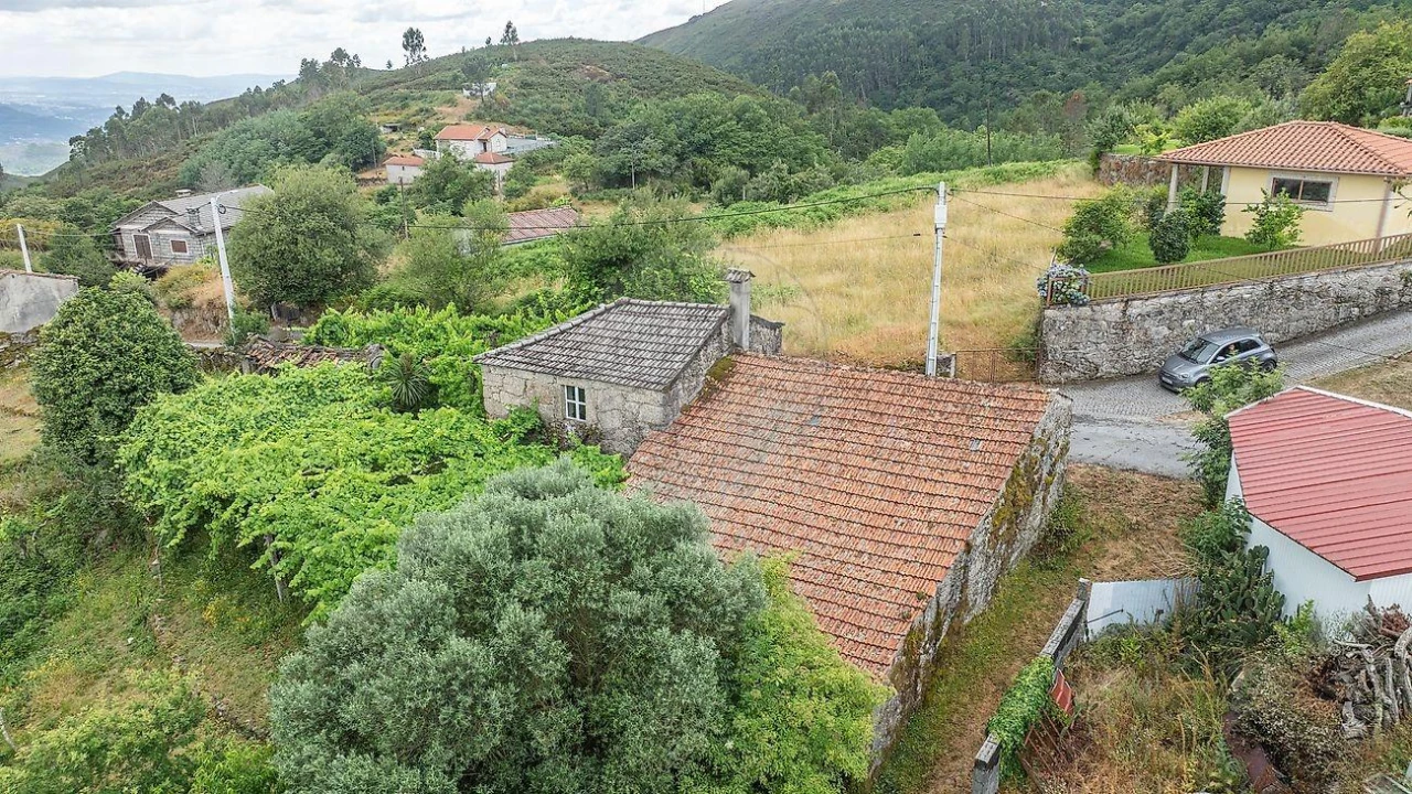 Moradia T1 para Venda em Valdreu Foto 19