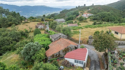 Moradia T1 para Venda em Valdreu