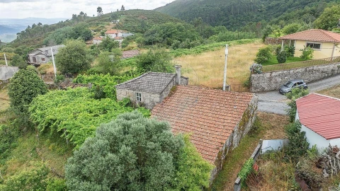 Moradia T1 para Venda em Valdreu