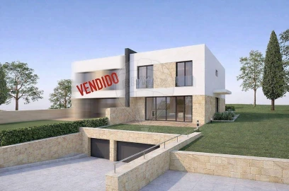 Moradia T3 para Venda em Fonte Arcada e Oliveira