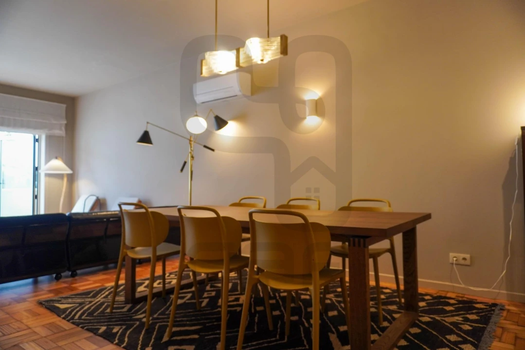 Apartamento T2 para Venda em Aldoar, Foz do Douro e Nevogilde Foto 5