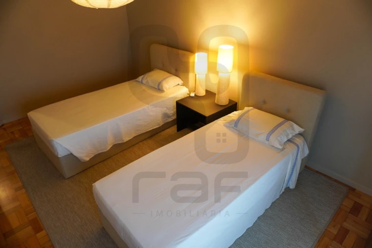 Apartamento T2 para Venda em São Martinho do Porto Foto 6