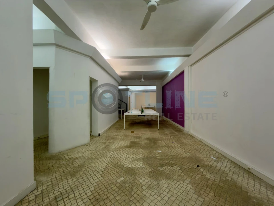 Loja para Arrendamento em Alvalade Foto 15