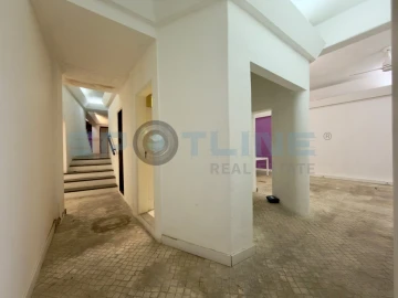 Loja para Arrendamento em Alvalade