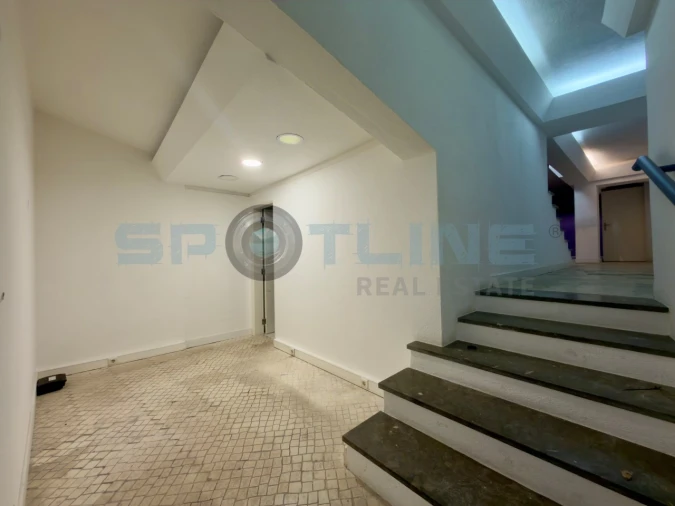 Loja para Arrendamento em Alvalade Foto 16