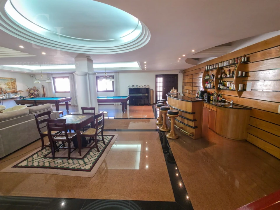 Moradia T4 para Venda em Alfena Foto 20