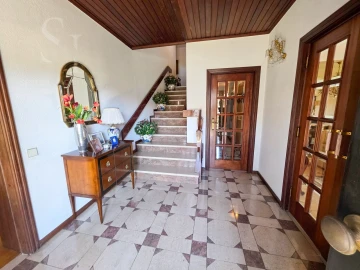 Moradia T4 para Venda em Alfena