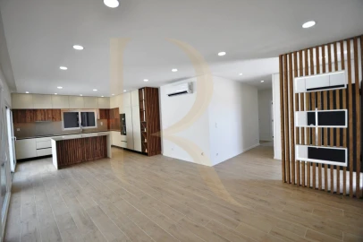 Moradia T4 para Venda em Quinta do Anjo