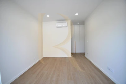 Moradia T4 para Venda em Quinta do Anjo
