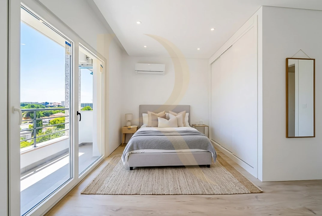 Apartamento T2 para Venda em Seixal, Arrentela e Aldeia de Paio Pires Foto 8