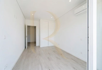 Apartamento T2 para Venda em Seixal, Arrentela e Aldeia de Paio Pires