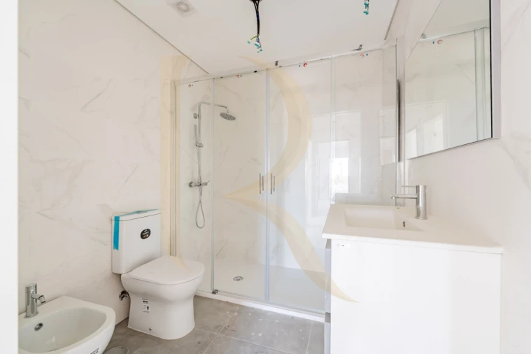 Apartamento T2 para Venda em Seixal, Arrentela e Aldeia de Paio Pires Foto 15