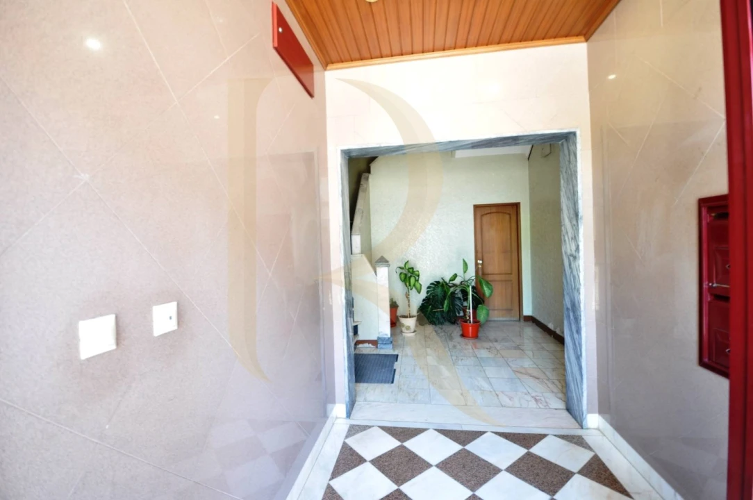Apartamento T4 para Venda em Amora Foto 27