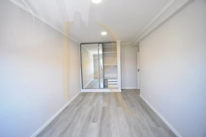Apartamento T4 para Venda em Amora