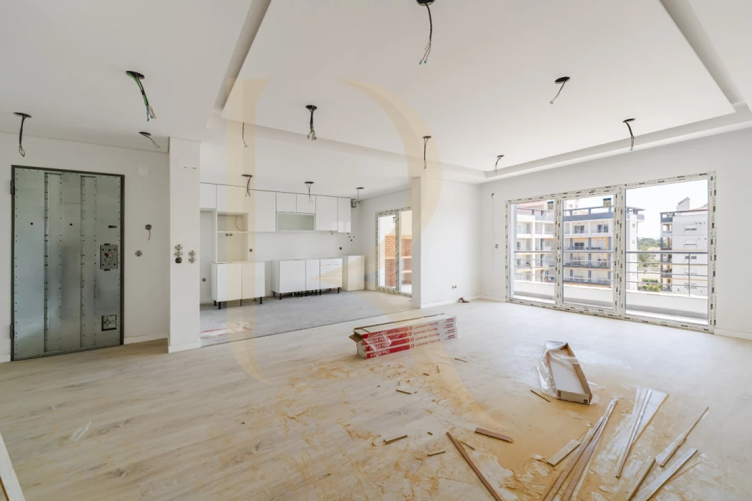 Apartamento T3 para Venda em Seixal, Arrentela e Aldeia de Paio Pires Foto 1