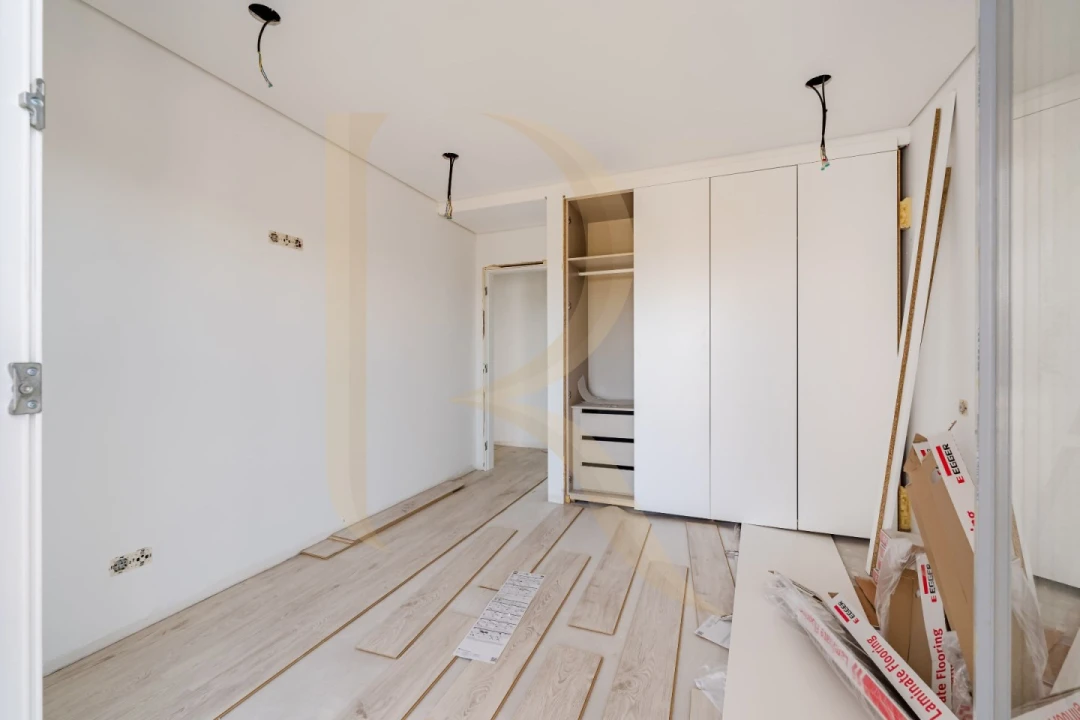 Apartamento T3 para Venda em Seixal, Arrentela e Aldeia de Paio Pires Foto 16