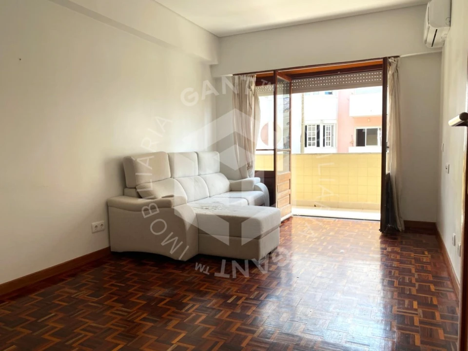 Apartamento T2 para Venda em Costa da Caparica Foto 13