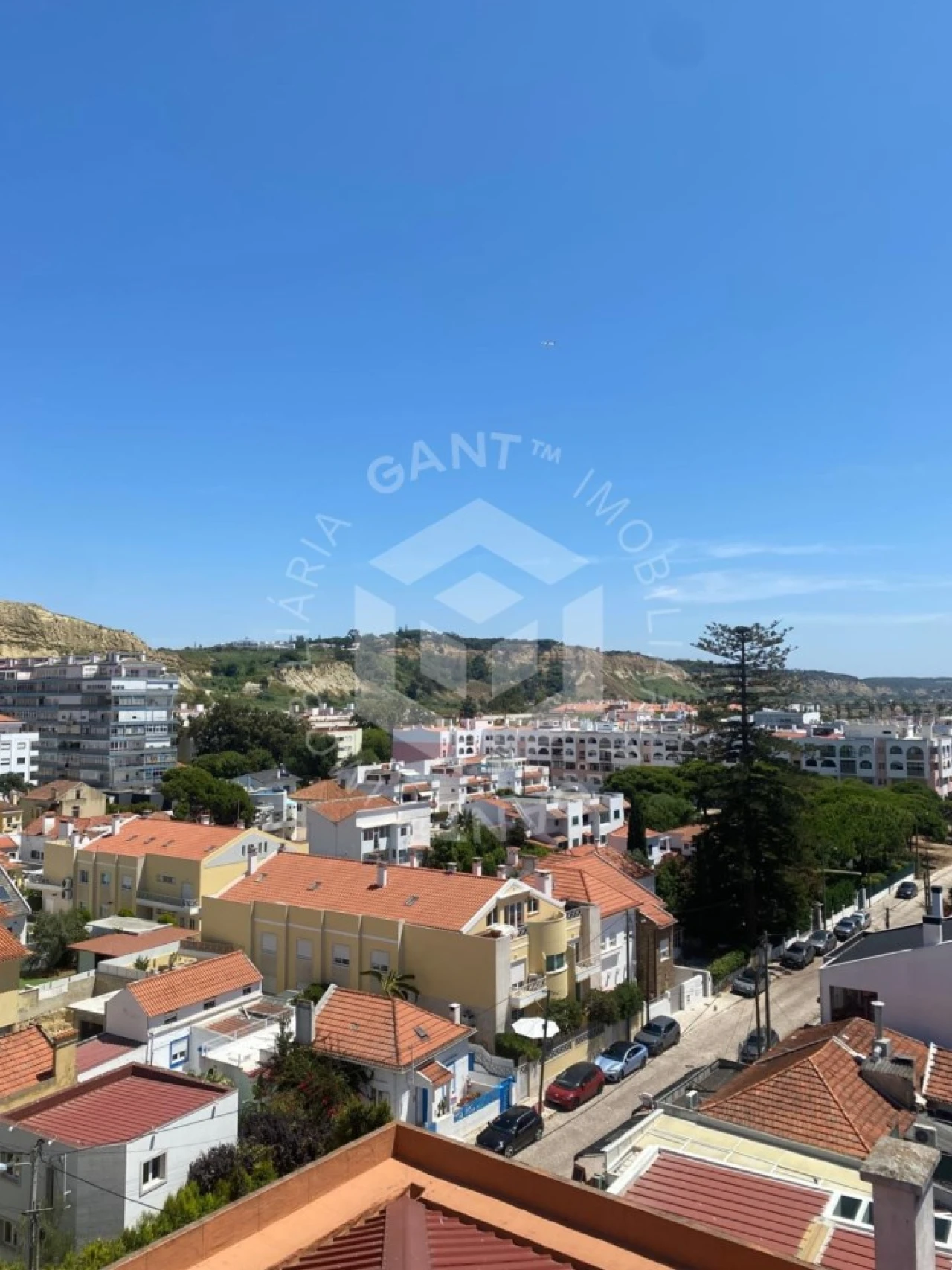 Apartamento T2 para Venda em Costa da Caparica Foto 26