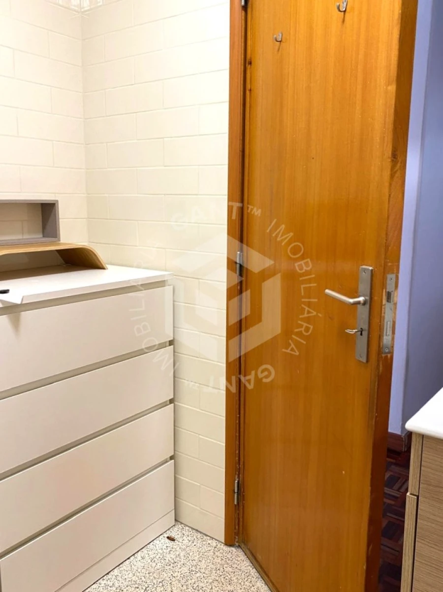 Apartamento T2 para Venda em Costa da Caparica Foto 26