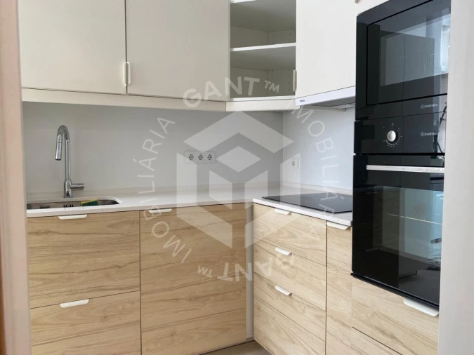 Apartamento T2 para Venda em Costa da Caparica Foto 3