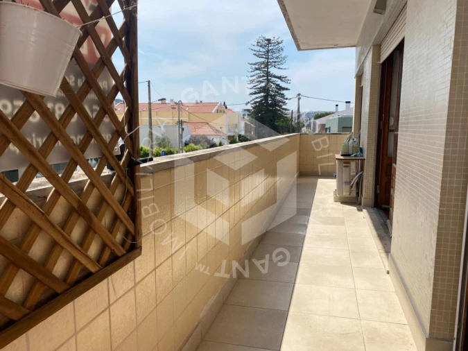 Apartamento T2 para Venda em Costa da Caparica Foto 18
