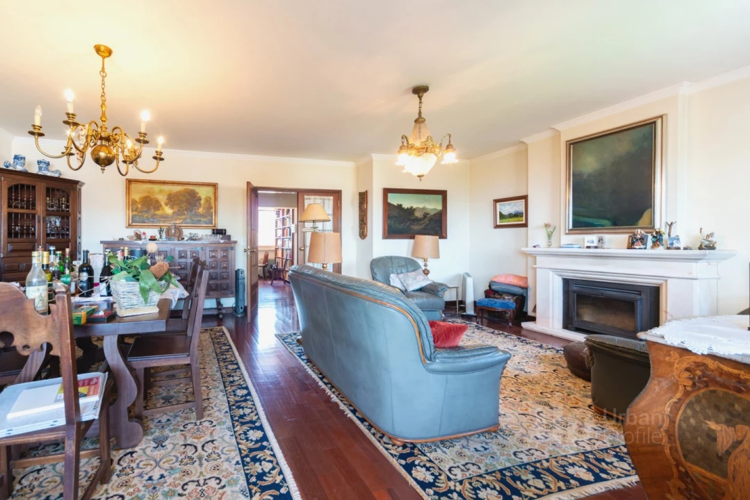 Apartamento T2 para Venda em Cascais e Estoril Foto 4
