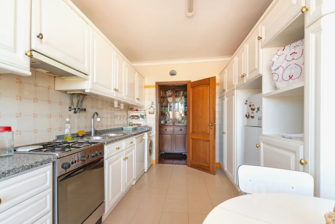 Apartamento T2 para Venda em Cascais e Estoril Foto 12