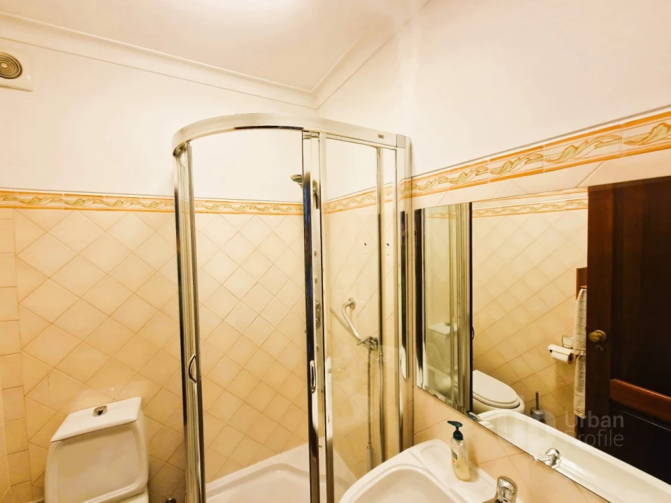 Apartamento T2 para Venda em Cascais e Estoril Foto 18