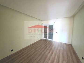 Moradia T4 para Venda em Atouguia da Baleia