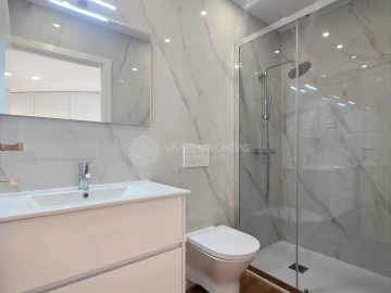 Moradia T1 para Venda em Paranhos