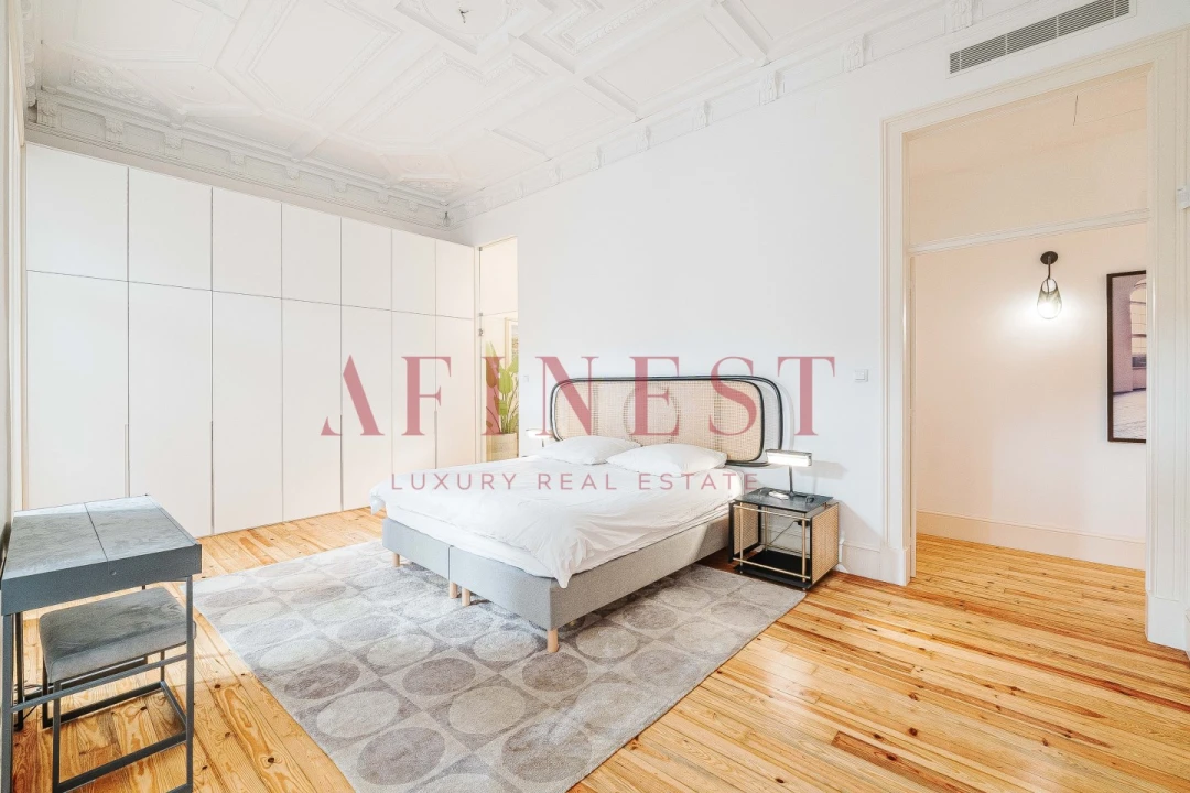 Apartamento T4 para Arrendamento em Santo António Foto 29
