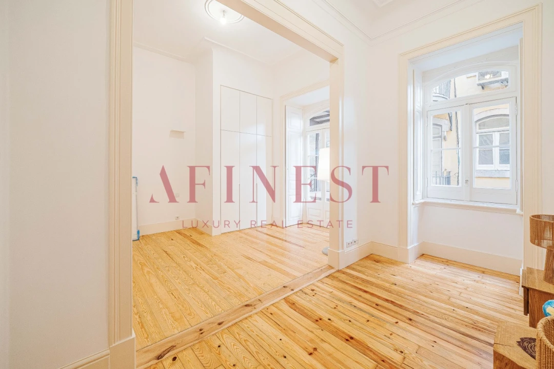 Apartamento T4 para Arrendamento em Santo António Foto 47