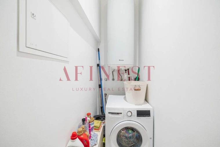 Apartamento T4 para Arrendamento em Santo António Foto 22