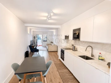 Apartamento T2 para Venda em Lagos (São Sebastião e Santa Maria)