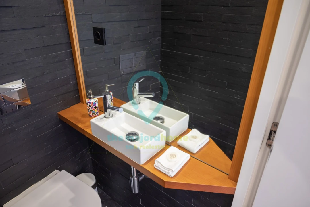 Apartamento T2 para Venda em Bonfim Foto 11