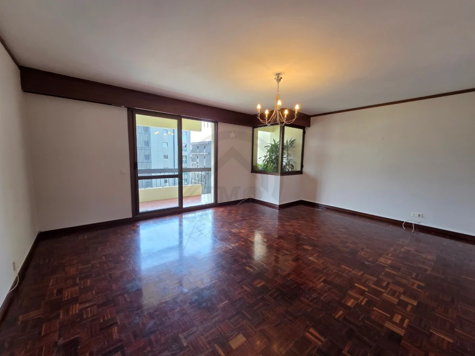 Apartamento T2 para Venda em São Martinho Foto 10