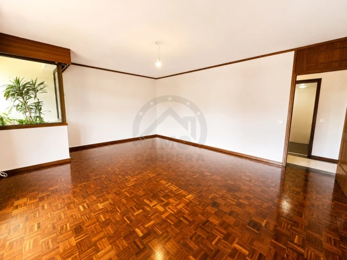 Apartamento T2 para Venda em São Martinho Foto 16