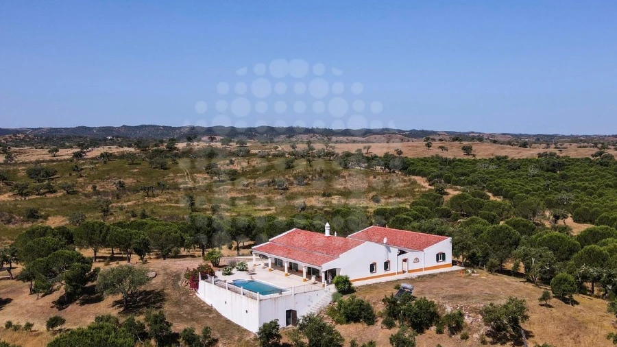 Quinta T4 para Venda em Ourique