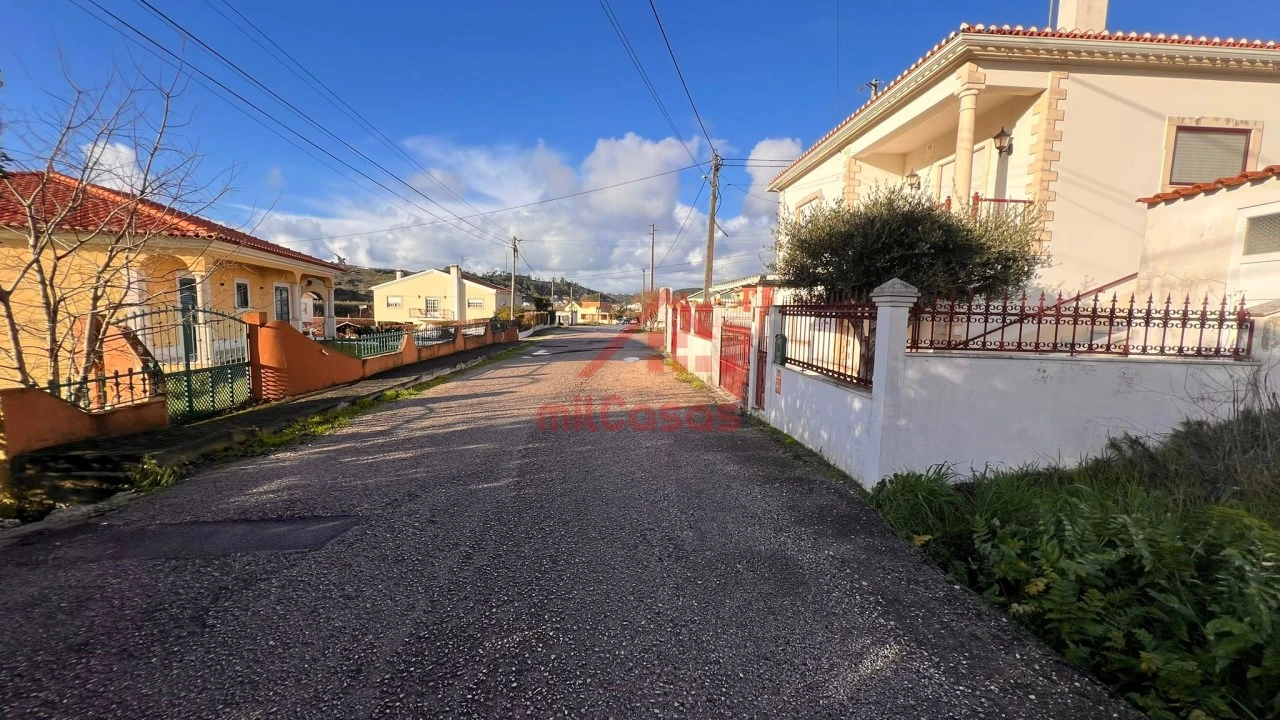 Terreno para Venda em A dos Cunhados e Maceira Foto 9
