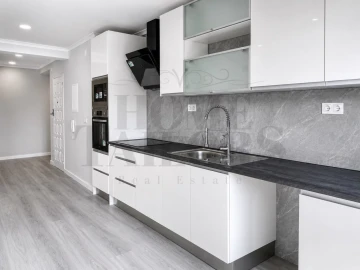 Apartamento T4 para Venda em Amora